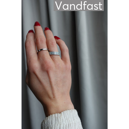 ANNEBRAUNER Third Time Ring