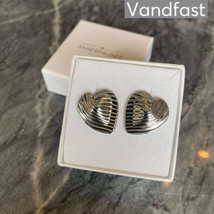 ANNEBRAUNER Vienna Heart Earrings