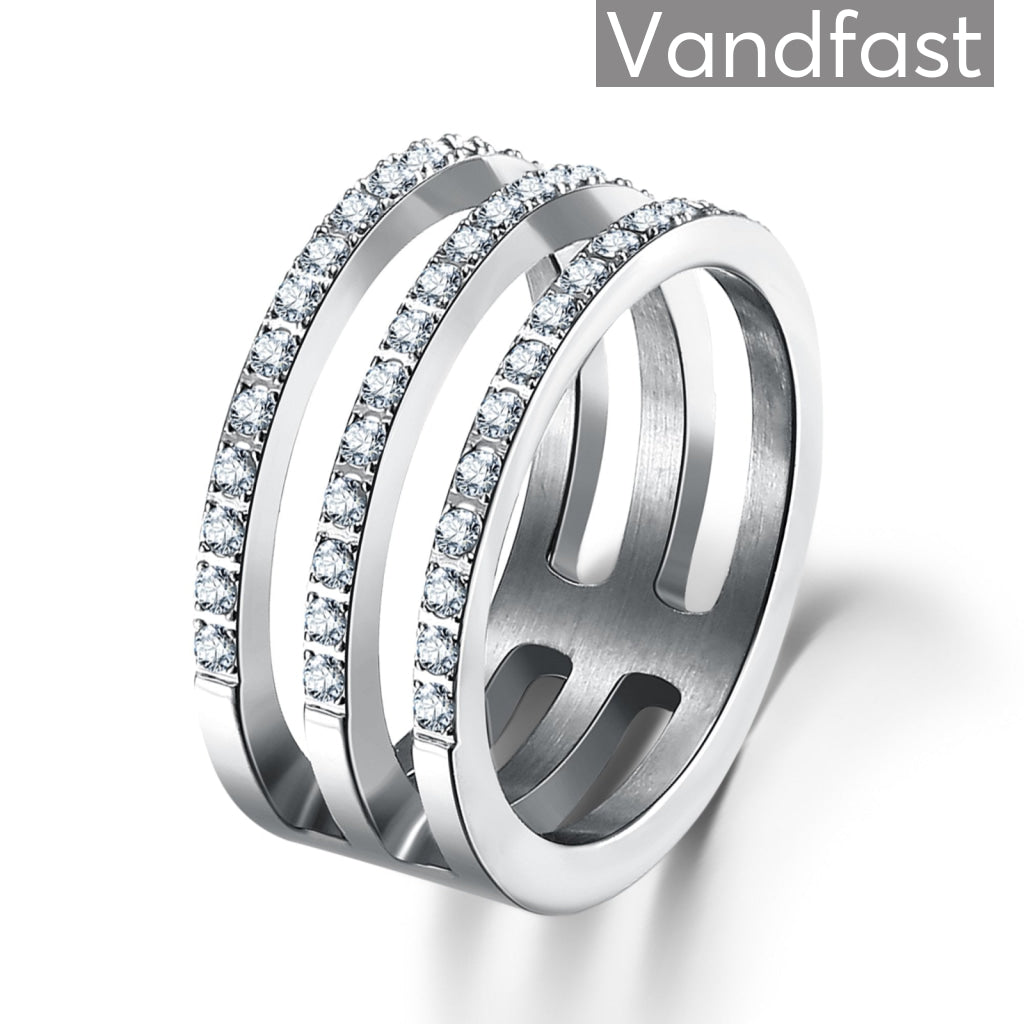 Annerauner Triple White Ring