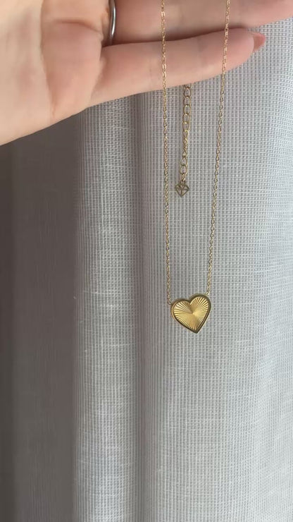ANNEBRAUNER Sun Burst Heart Necklace